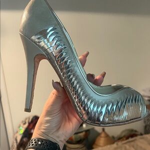 LAMB Gwen Stefani Silver Metallic and Stone Nude Woven High Heel Peep toe Pumps